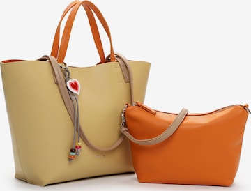 Tamaris Handtasche 'Keshia' in Gelb: Vorderseite