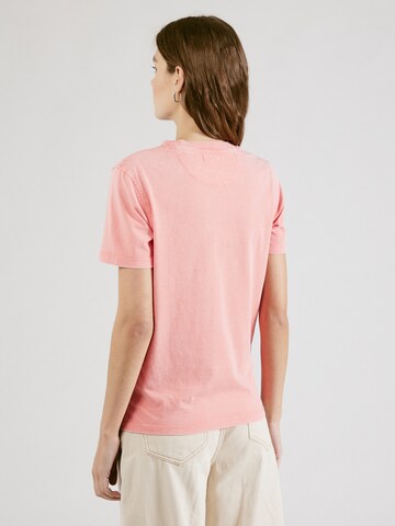 GUESS Μπλουζάκι σε ροζ