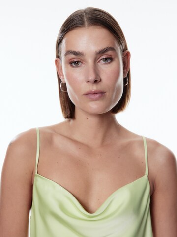 EDITED - Vestido 'Jessie' en verde