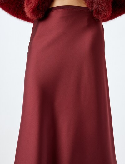 Koton Skirt in Bordeaux, Item view