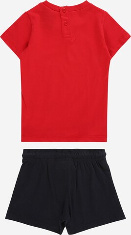 Champion Authentic Athletic Apparel - Conjunto en rojo