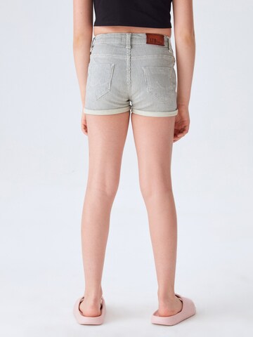 LTB Regular Shorts 'Judie' in Weiß