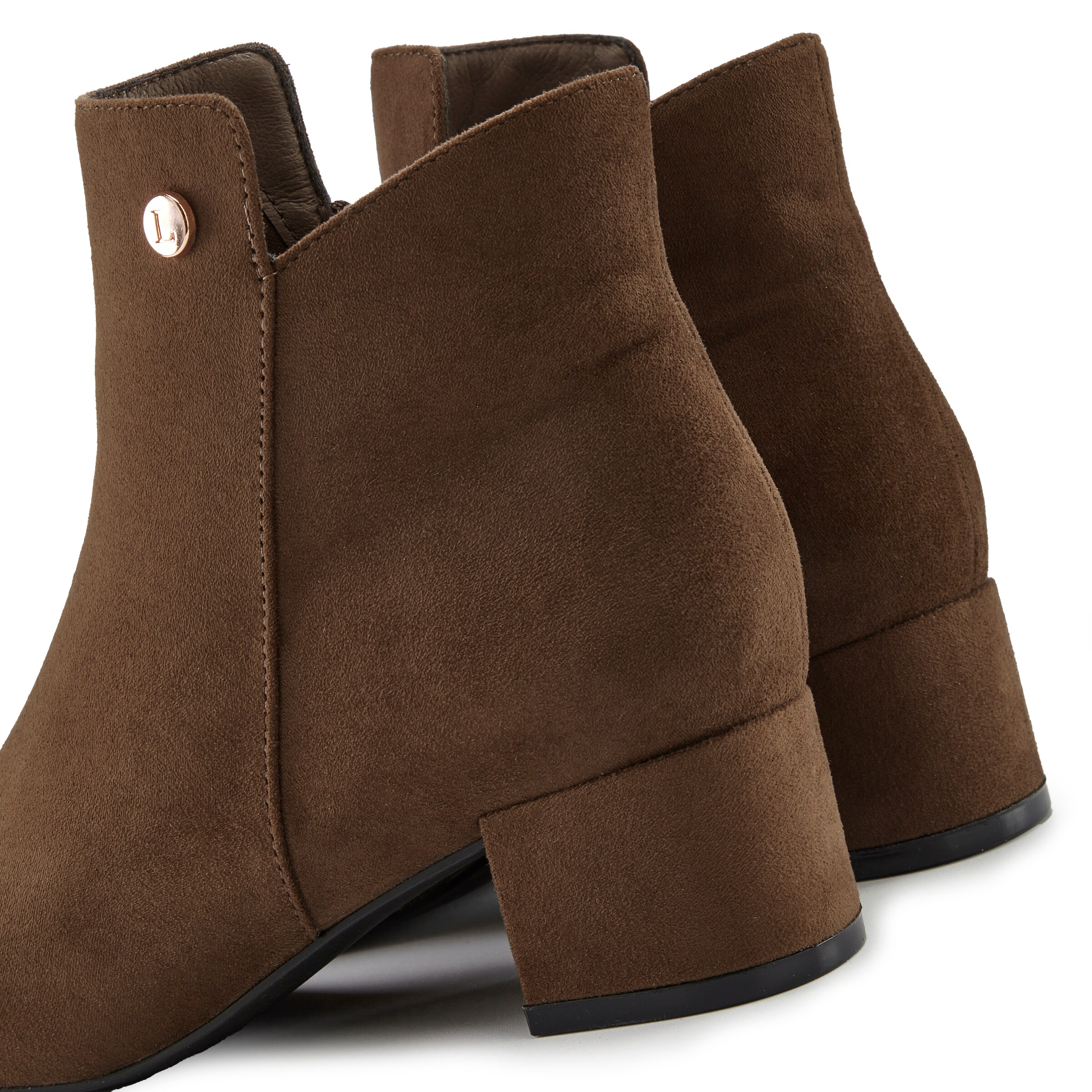 LASCANA Ankle Boots in Brown