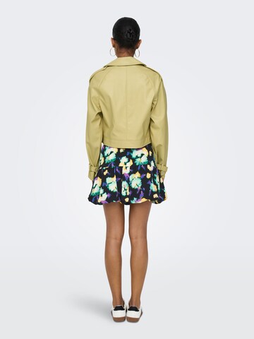 ONLY Between-Season Jacket 'ONLKIRA' in Yellow