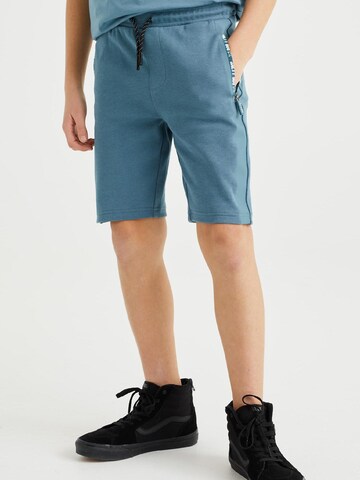 WE Fashion Regular Shorts in Grün