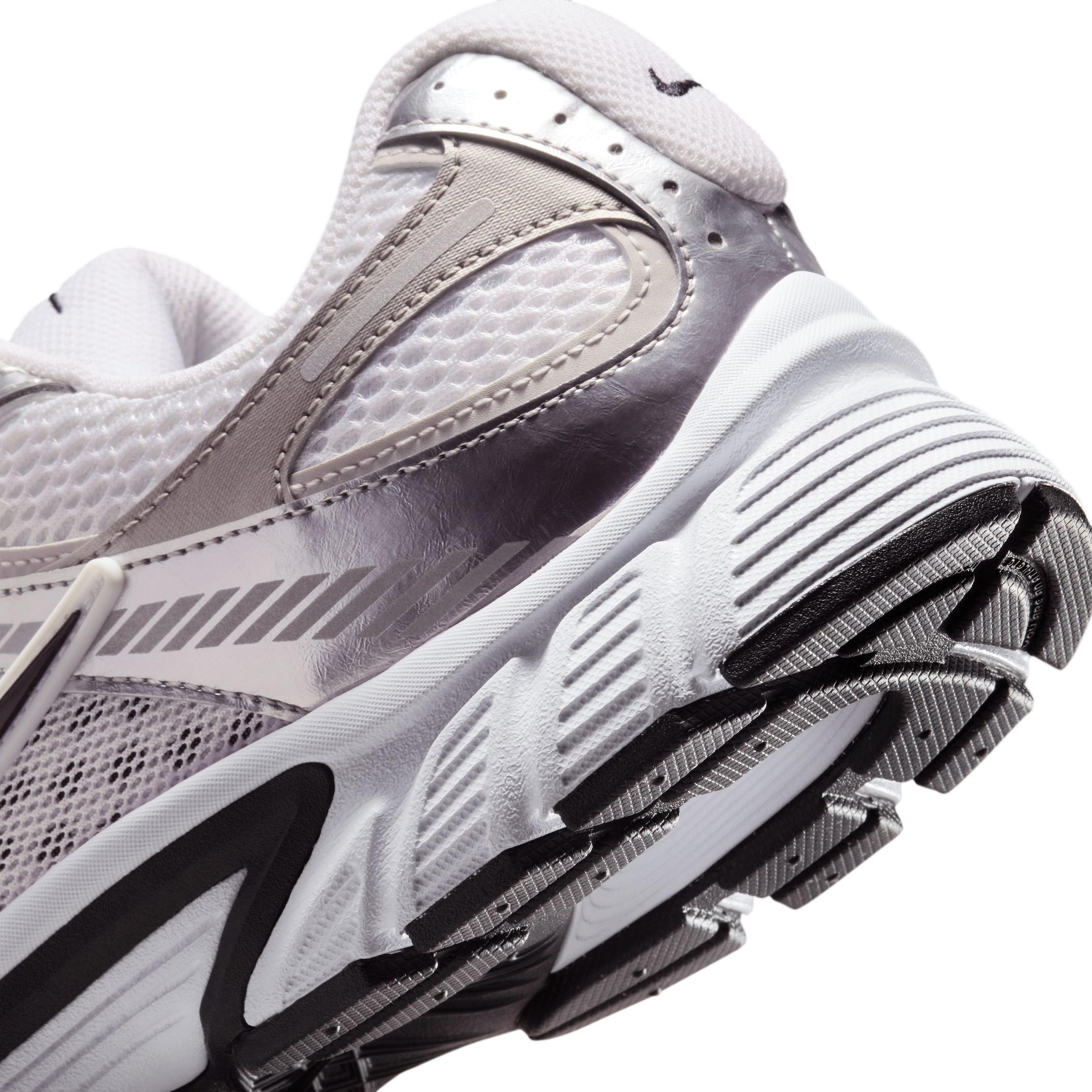 Nike Sportswear Ниски маратонки 'V5 RNR' в сиво