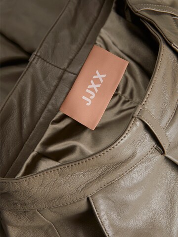 JJXX - Perna larga Calças com pregas 'Pearl' em cinzento