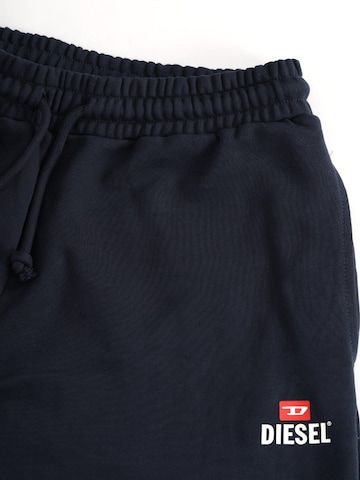 DIESEL - Regular Calças de desporto 'P-CROW SWEAT SHORTS' em azul