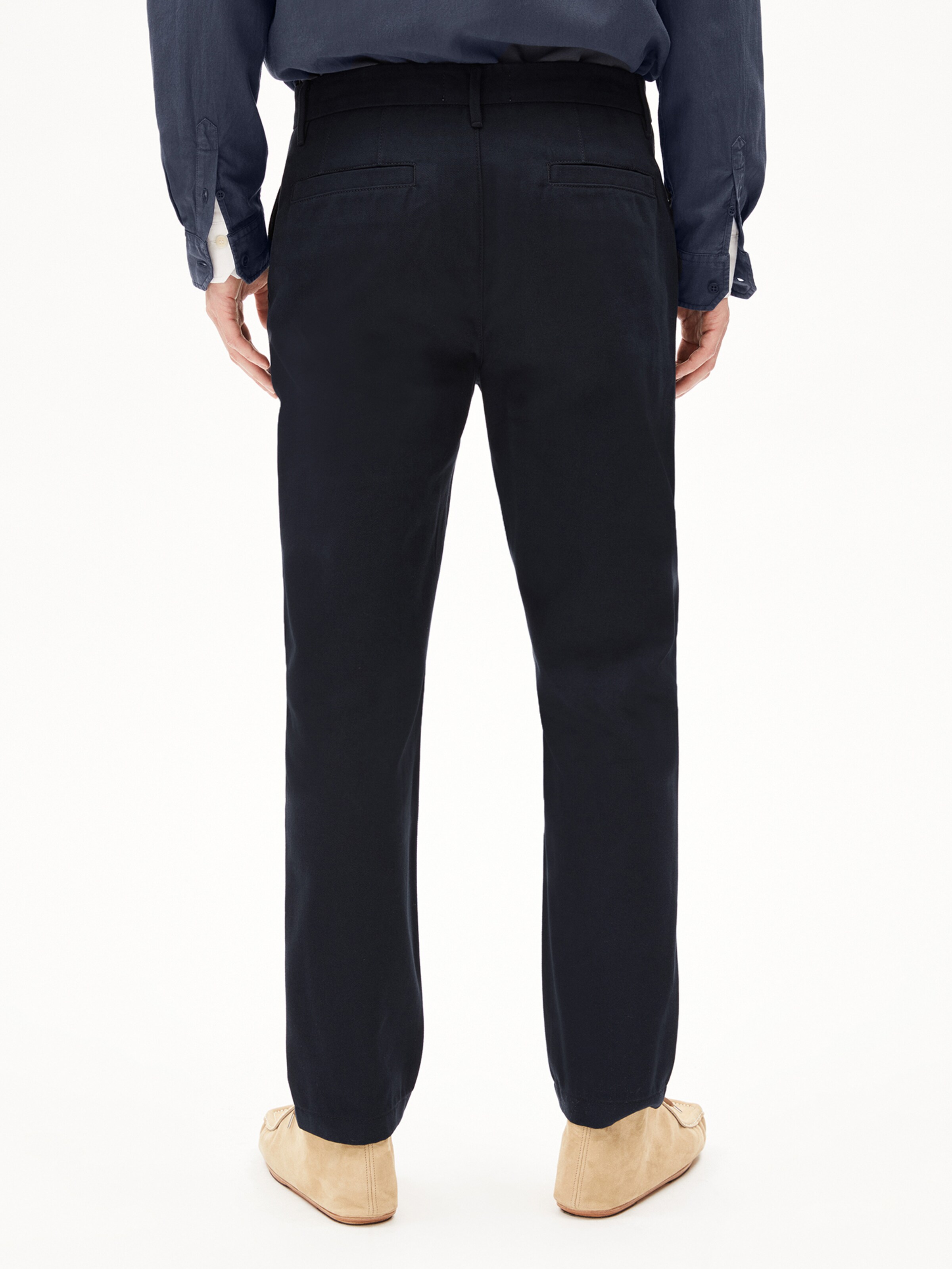 ARMEDANGELS Tapered Trousers ' ANAAR PREMIUM ' in Blue: front