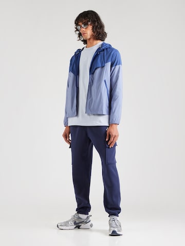 Nike Sportswear Дънки Tapered Leg Карго панталон 'CLUB' в синьо