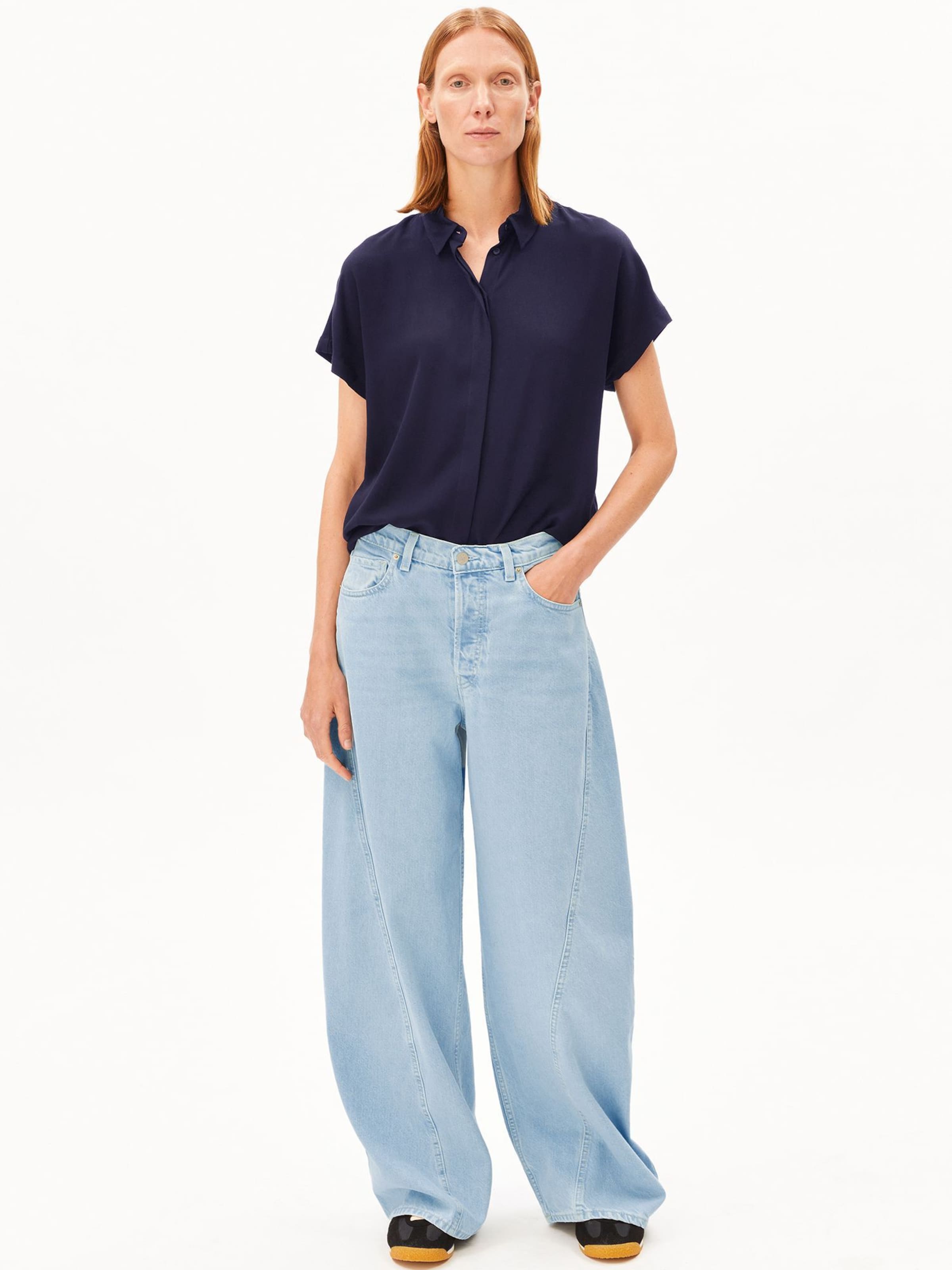 ARMEDANGELS Blouse 'LARISAANA' in Blauw: voorkant