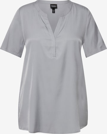 Ulla Popken Blouse in Grey: front