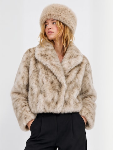 Veste d’hiver ' Liecras ' Crās en marron : devant