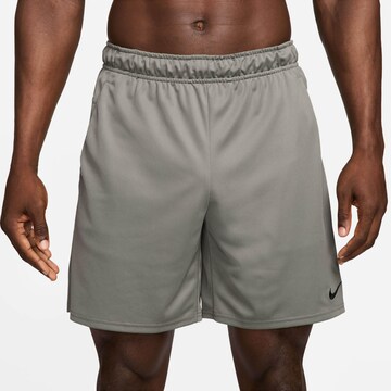 NIKE Regular Funktionsshorts 'DF FLEX' in Grün: Vorderseite