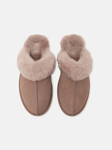 UGG Домашни пантофи 'SCUFFETTE II' в бежово