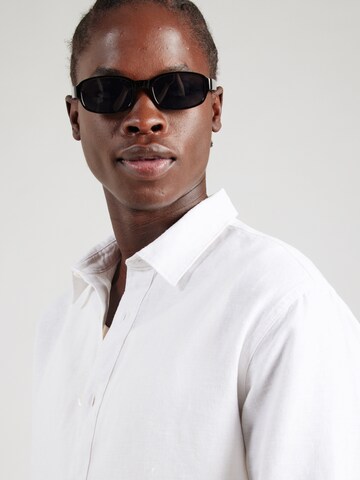 SELECTED Regular fit Button Up Shirt 'SLHLEROY' in White
