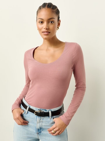 NextMajica - roza boja: prednji dio