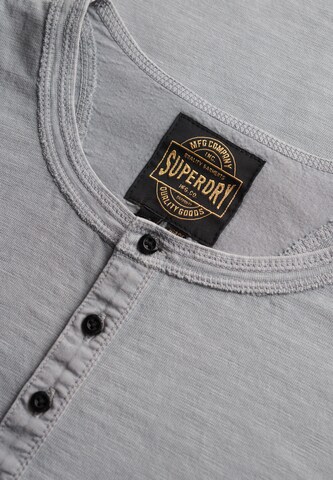 T-Shirt Superdry en gris