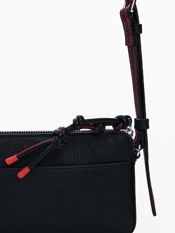 Desigual Válltáska - fekete