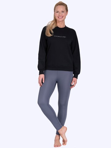 Magadi Sports sweatshirt 'Bella' in Black