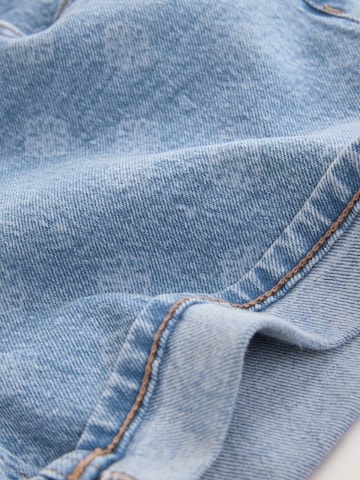 Next Regular Shorts in Blau