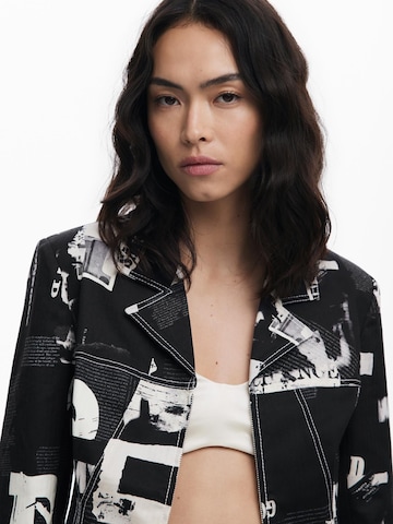 Blazer di Desigual in nero