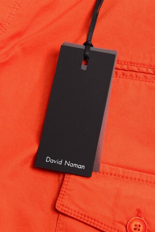 DAVID NAMAN Shorts 31-32 in Orange