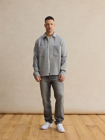 DAN FOX APPAREL Comfort fit Srajca 'Ali' | siva barva