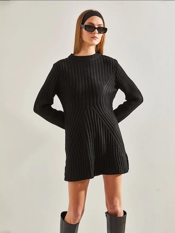 Bianco Lucci - Vestido de malha em preto: frente