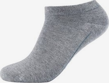 camano Socks in White