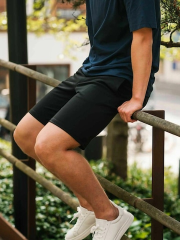 TEESHOPPEN Szabványos Nadrág ' Performance Shorts ' - fekete