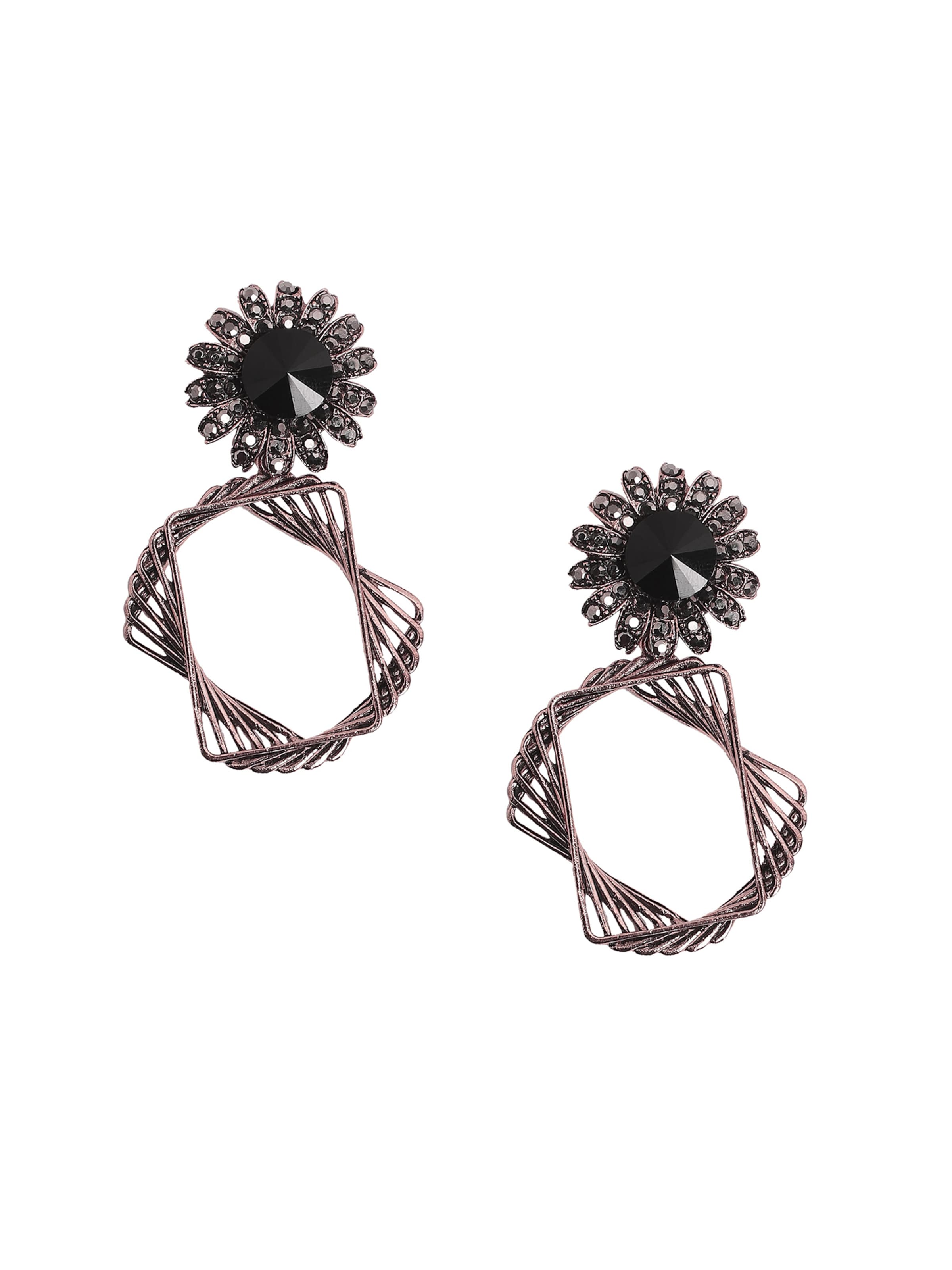 SOHI Ohrringe ' Rabina ' in Schwarz: Vorderseite