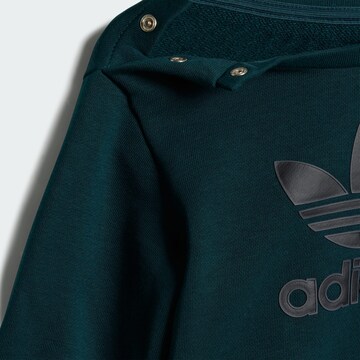 ADIDAS ORIGINALS Sweat suit 'Trefoil' in Green