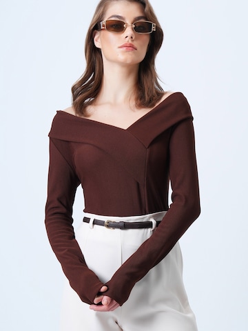 Trend Alaçatı Stili Póló - barna: elől