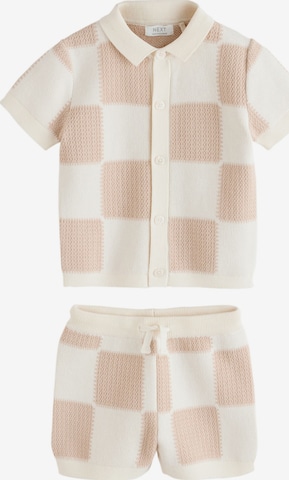 Next Setti värissä beige: etupuoli