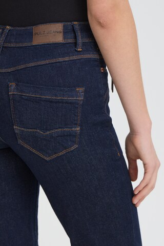 Regular Jean 'PZKarolina' Pulz en bleu