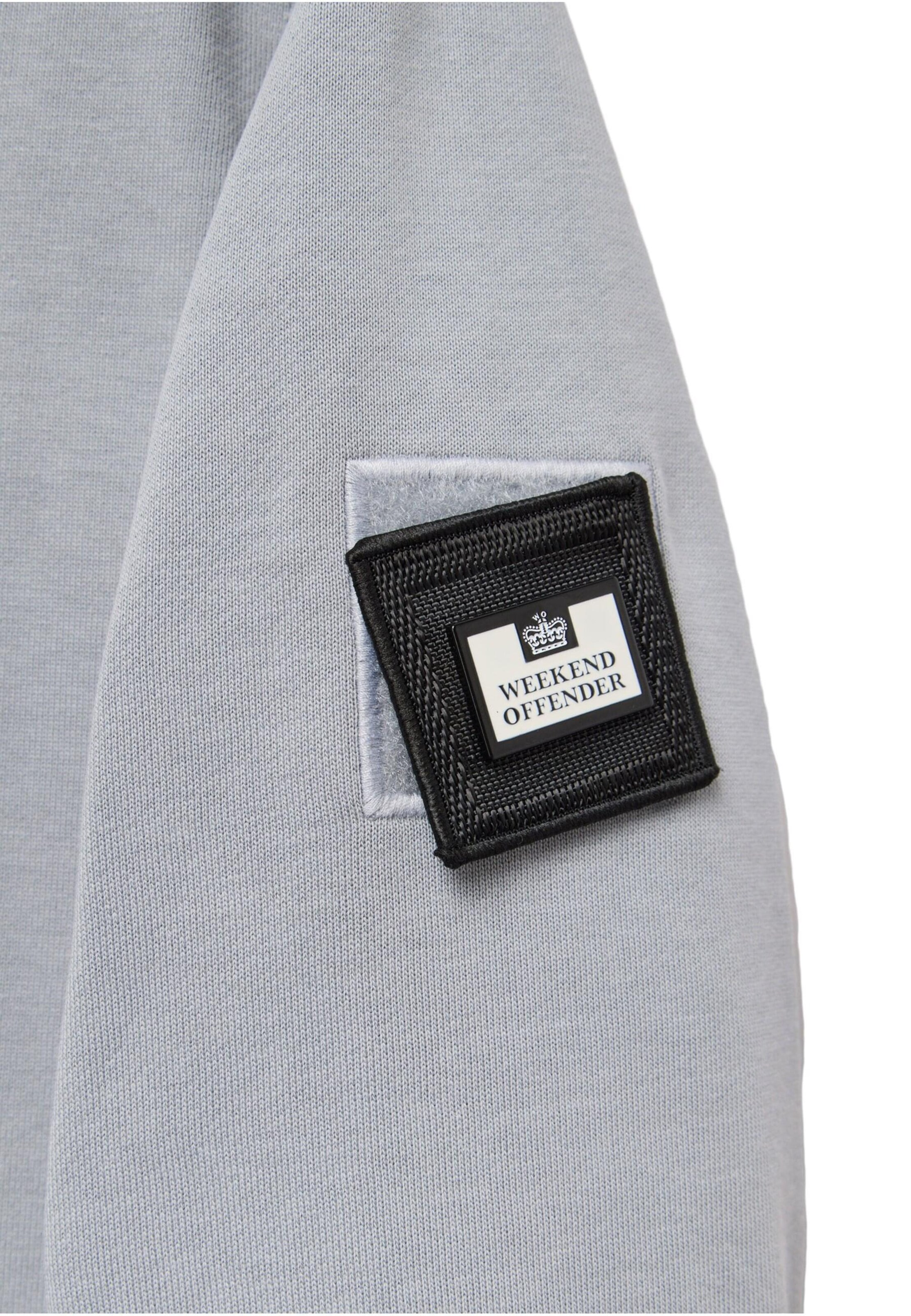 Weekend Offender Sweatshirt 'F Bomb' in Grau