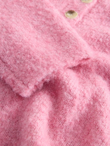 Next Neulepaita värissä vaaleanpunainen