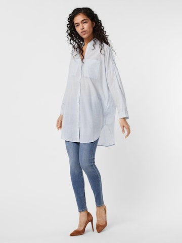 VERO MODA Blouse 'Isabell' in Blauw