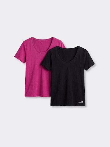 T-shirt 'T-Shirt Scollo Profondo Fucsia e Nero - Set da 2' OWN Off With Nature en noir : devant