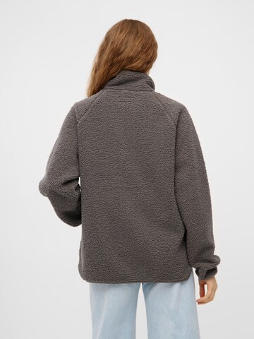 Derbe Fleecejacke 'Kuschelby' in Grau