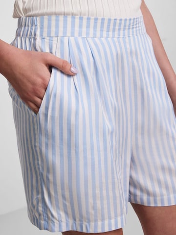 PIECES Loose fit Pleat-Front Pants 'Korah' in Blue