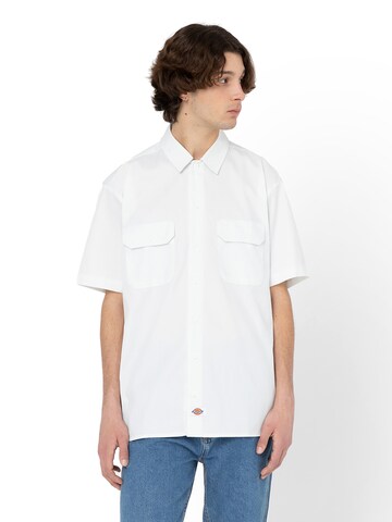 DICKIES Comfort fit Overhemd in Wit: voorkant