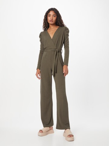 SISTERS POINT Jumpsuit 'EGINA' in Groen: voorkant