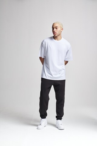 Urban Classics Regular Broek in Zwart