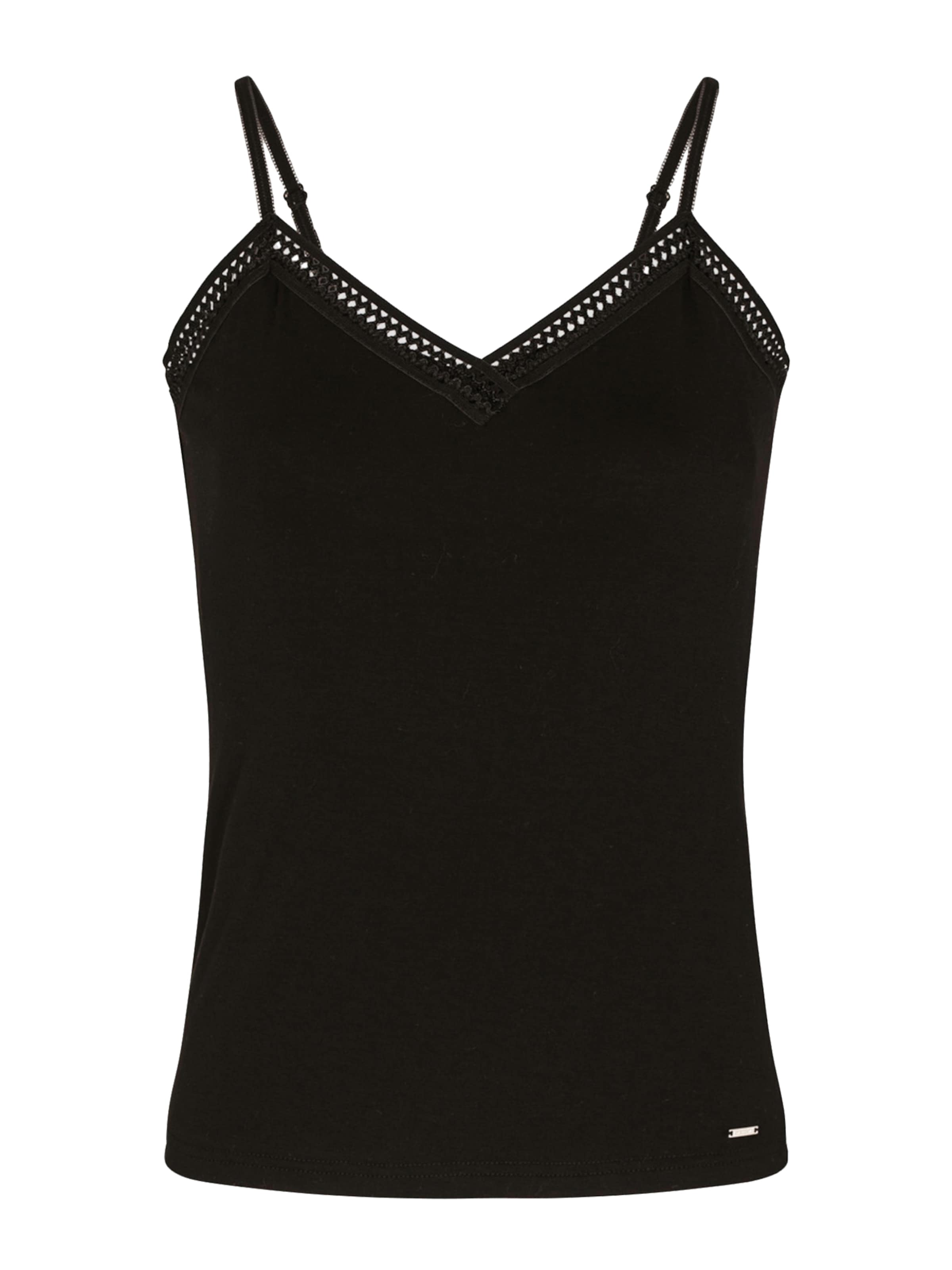 Morgan Top in Black: front