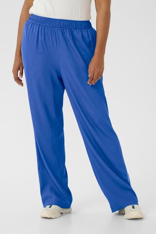 KAFFE CURVE Loose fit Trousers in Blue: front