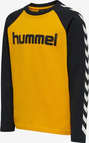 T-Shirt fonctionnel Hummel en jaune