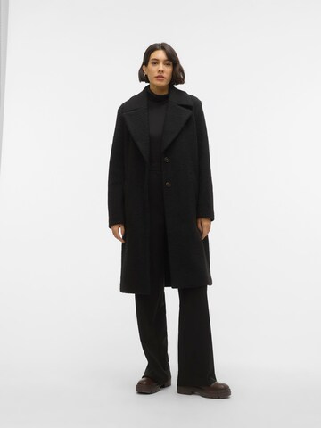 VERO MODA Between-Seasons Coat 'ANNY' in Black