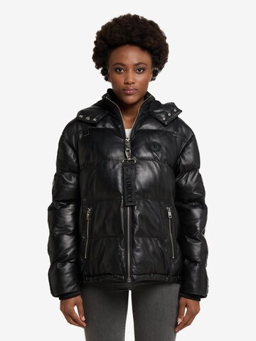 Carlo Colucci Winter Jacket 'Datz' in Black: front